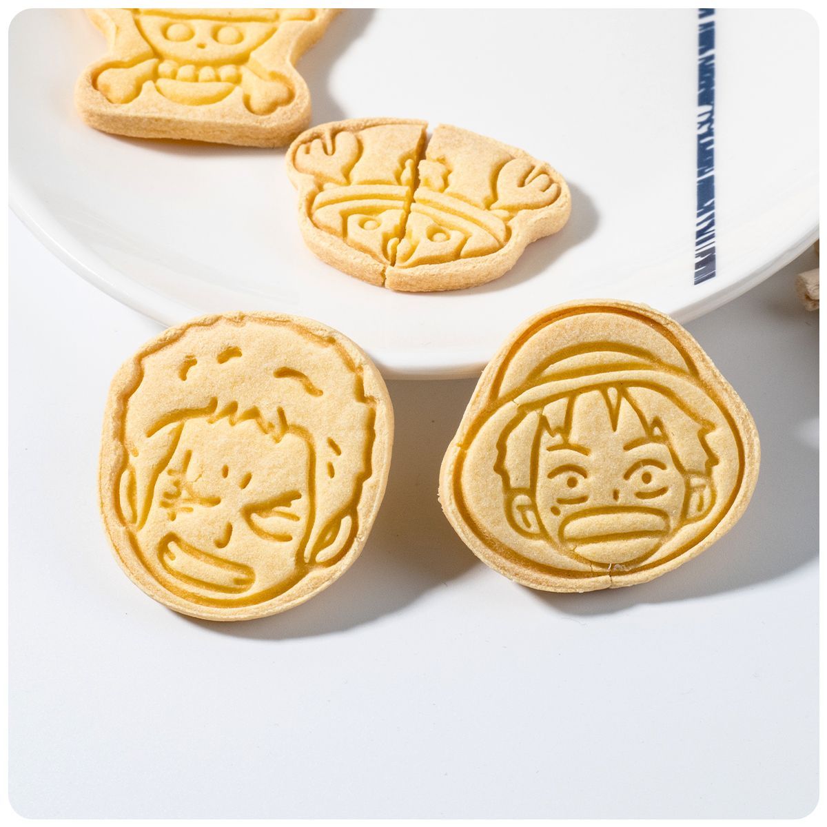 Anime One Piece Cookie Cutter  - đánh giá và giá Kitchen Baking Gifts
